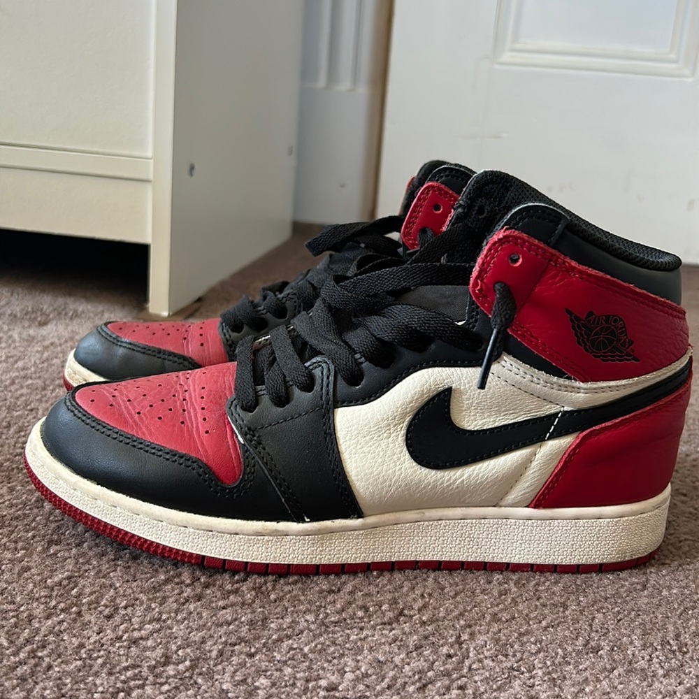 Jordan 1 sneakers